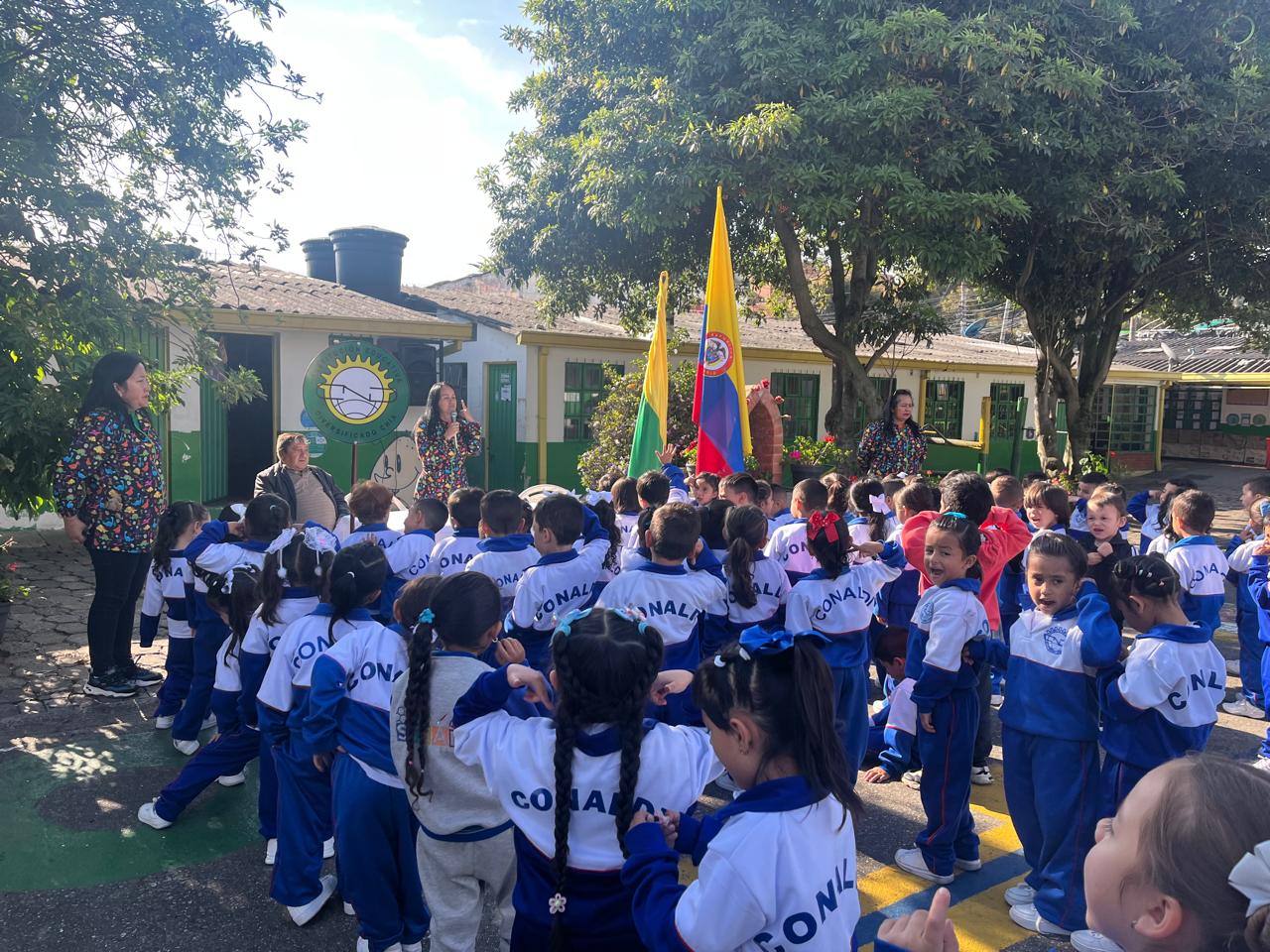 Estudiantes Luna Nueva